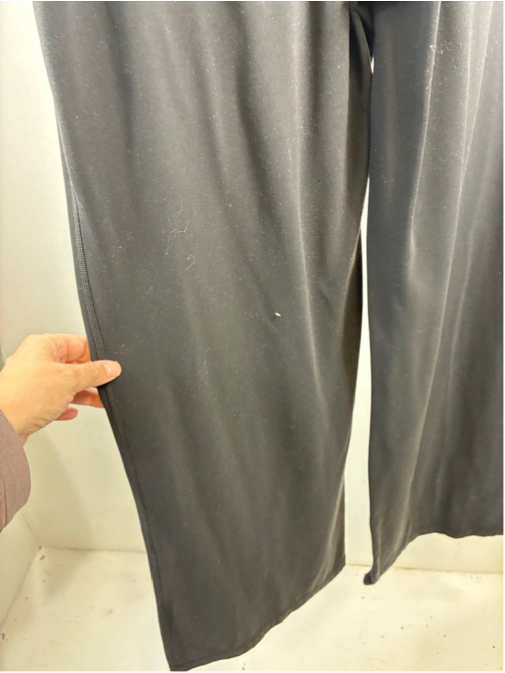 Athleta Elation Wide Leg Pants in Black Size L - Picture 5 of 7